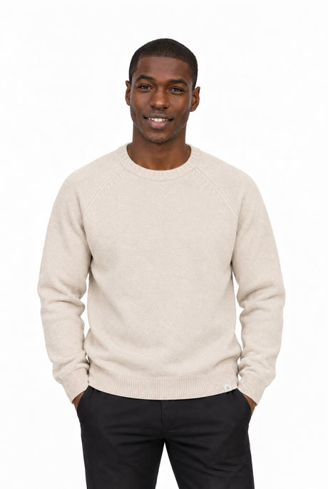 NAL0211D3 cozy raglan sweater rainy day – Vorderansicht am Model