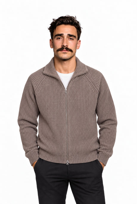 NAL0219D4 sprinkle zip jacket almond milk – Vorderansicht am Model