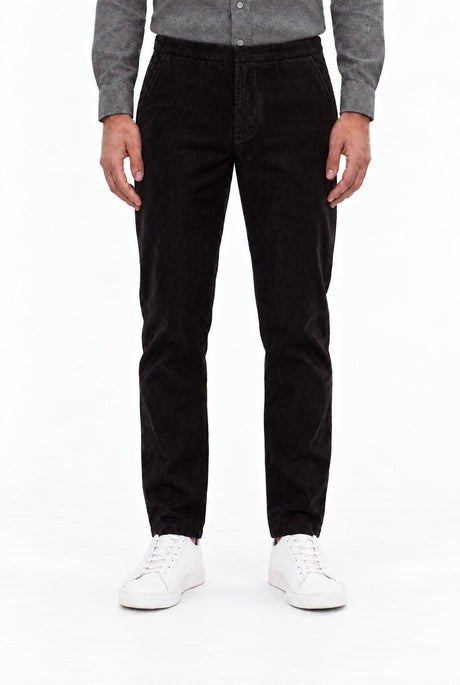 NAL0503D3 corduroy pants 1004 – Vorderansicht am Model