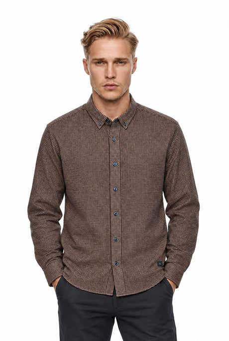 The Houndstooth Shirt woodsmoke – front