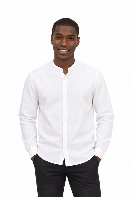 NOS036 oxford melange bright white – Vorderansicht am Model