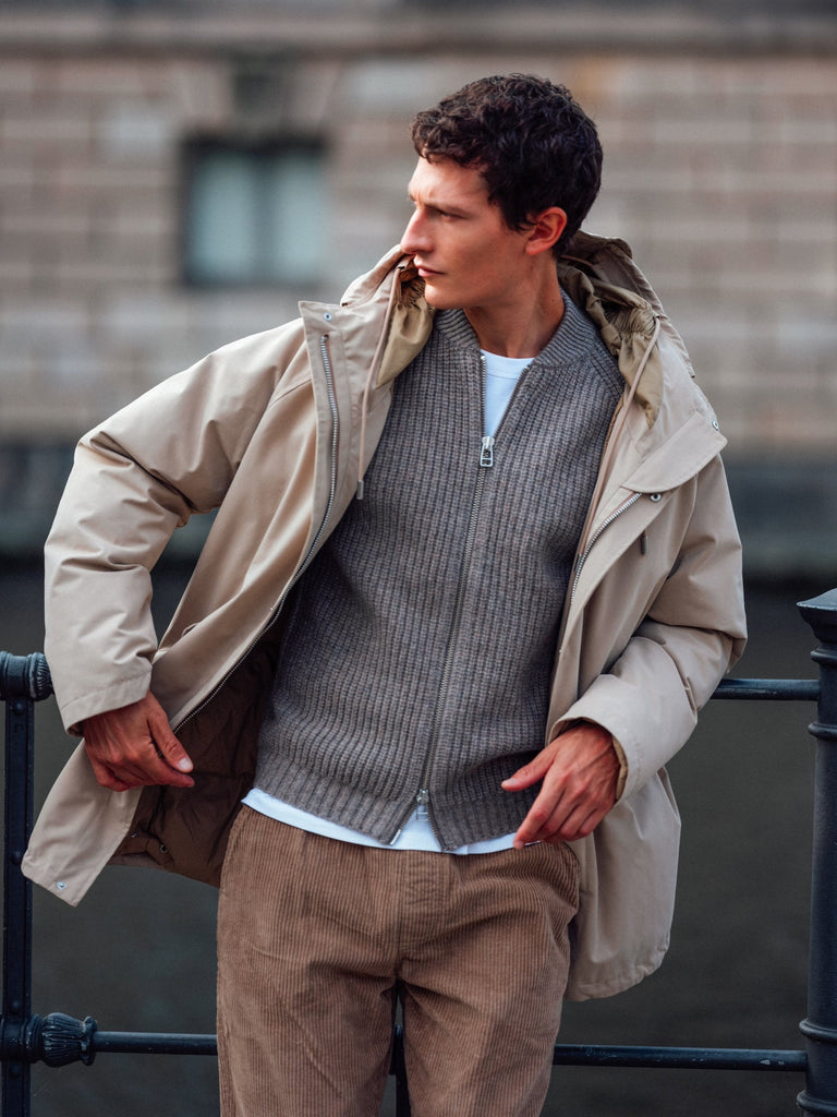 NOWADAYS Clothing - Simple. Modern. Smart.