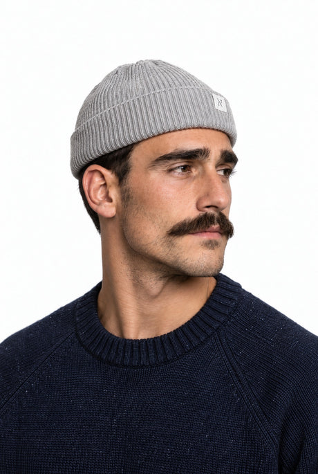 NAL0903D4 new beanie 151 – Seitenansicht am Model
