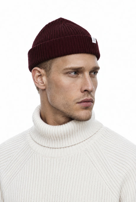NAL0903D4 new beanie 521 – Seitenansicht am Model