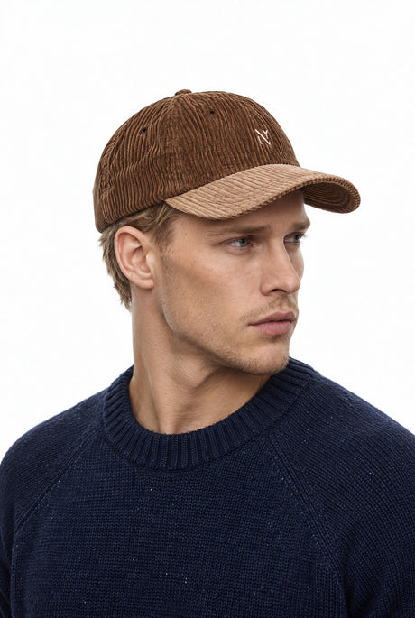 NAN0904D3 The 6-panel corduroy Cap 926 – Seitenansicht am Model